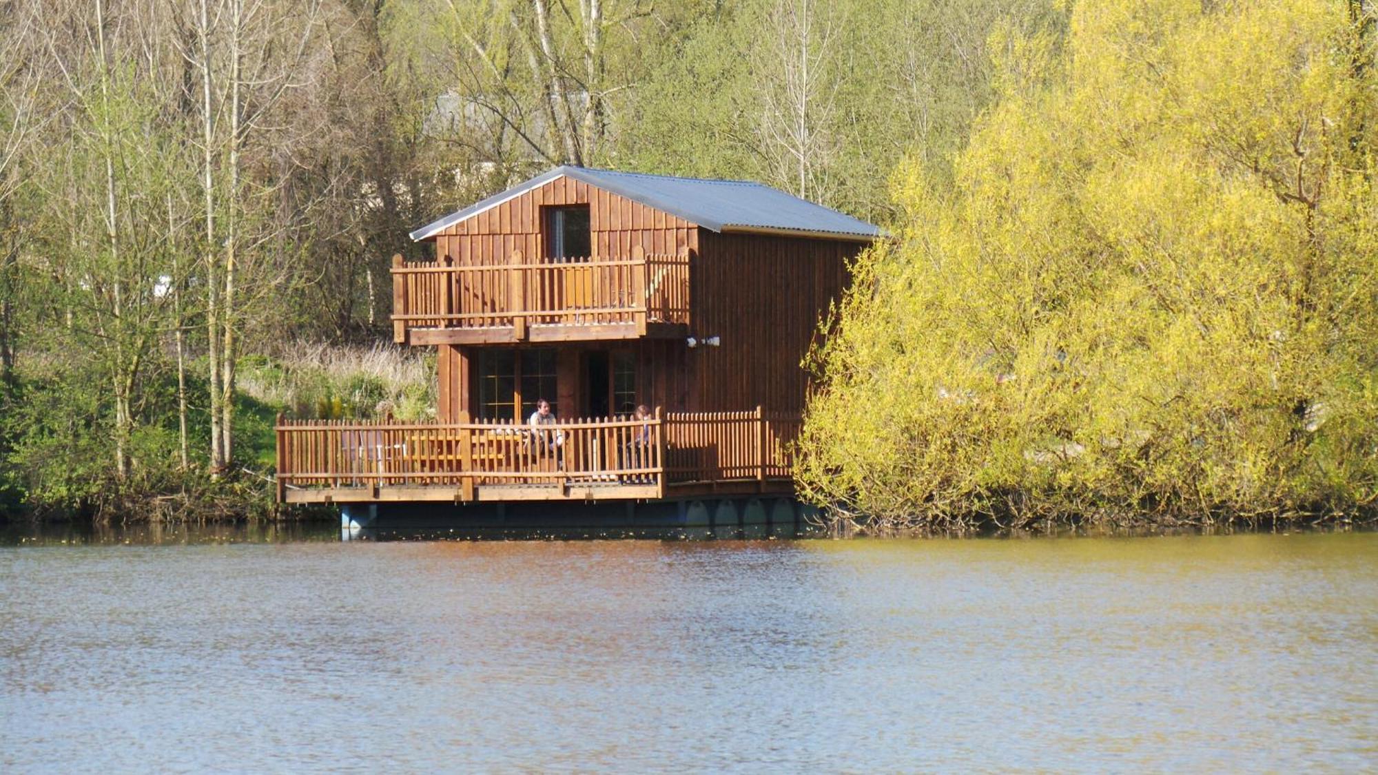 Cabanes Flottantes Et Gites Au Fil De L'Eau Colleville Zewnętrze zdjęcie